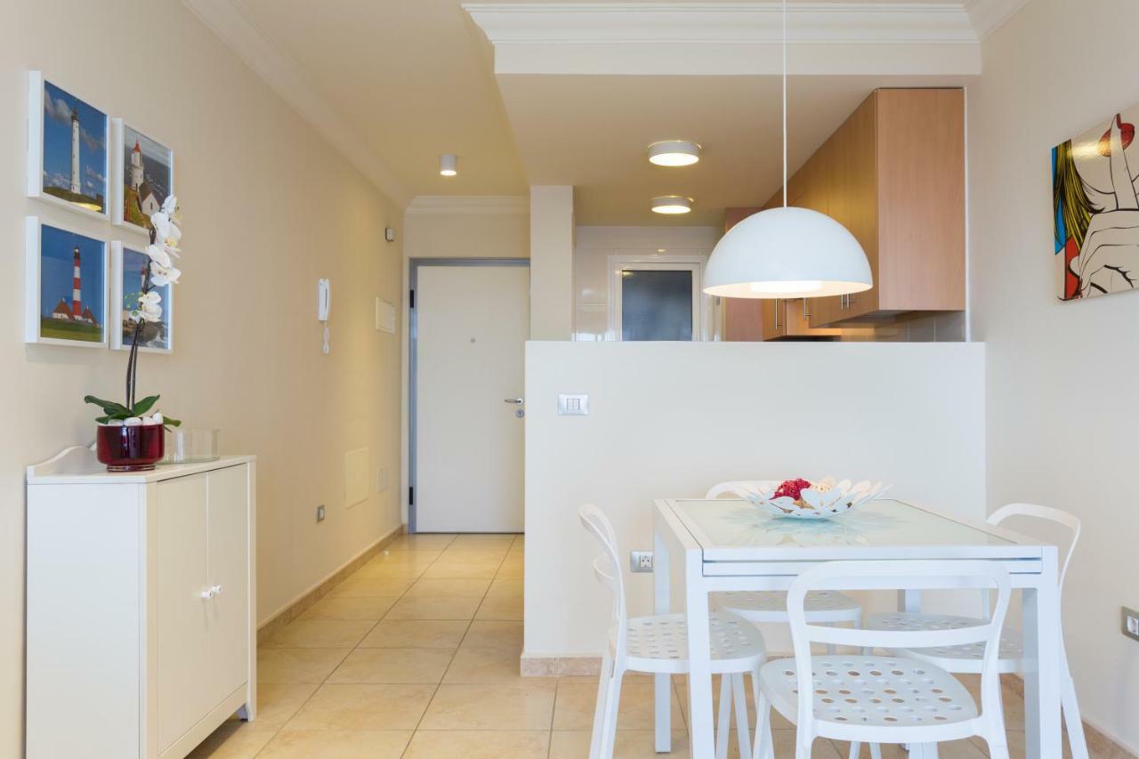 Appartement Vista Al Faro El Poris à Poris de Abona Extérieur photo